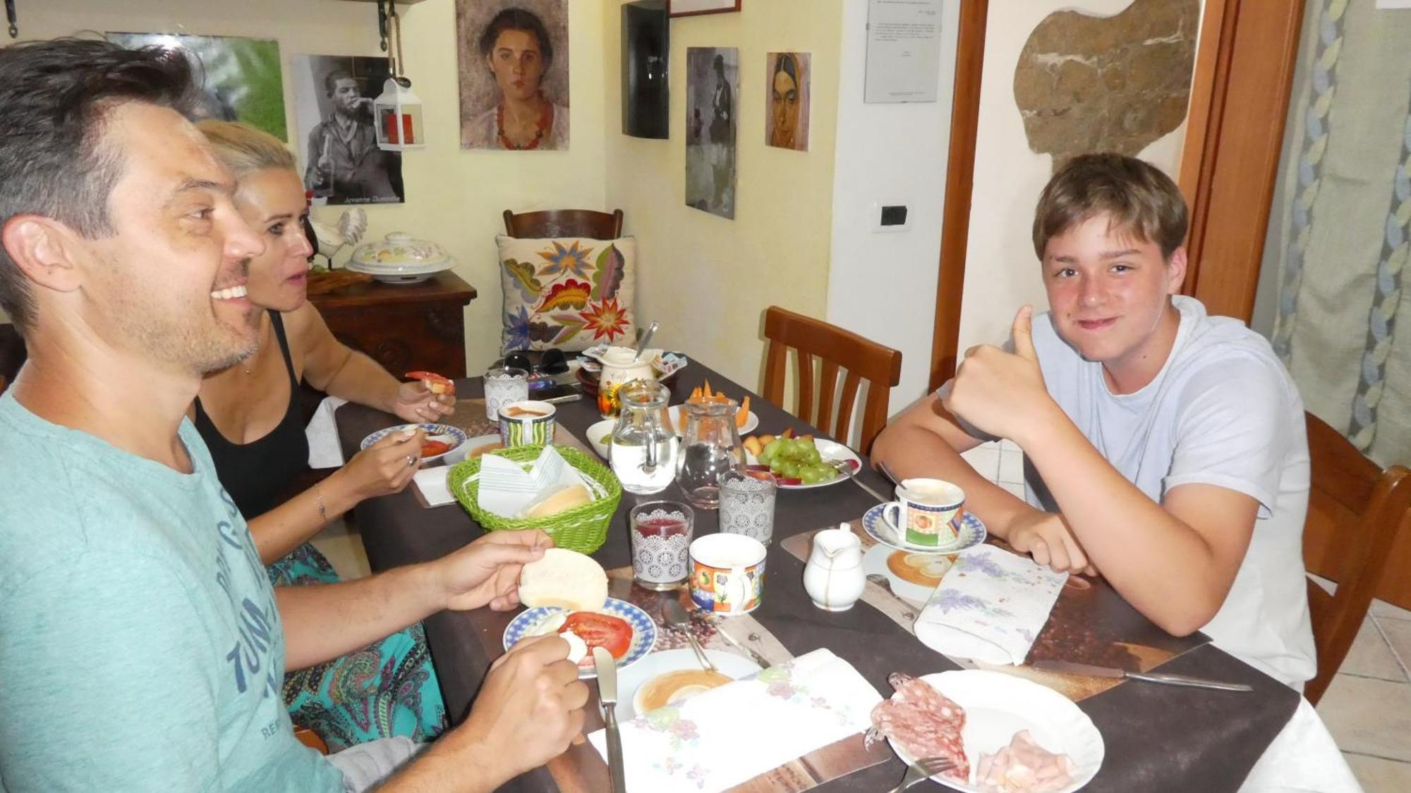 B&B Oliena Dış mekan fotoğraf