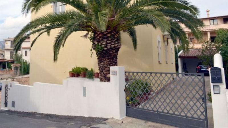 B&B Oliena Dış mekan fotoğraf